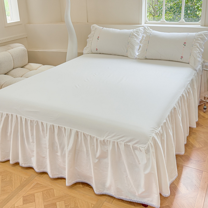 91家纺网 家纺一手货源 找家纺 亲亲公主 2025新款亲肤舒适全棉绣花公主风四件套-彩色玫瑰（实拍图） 彩色玫瑰-白