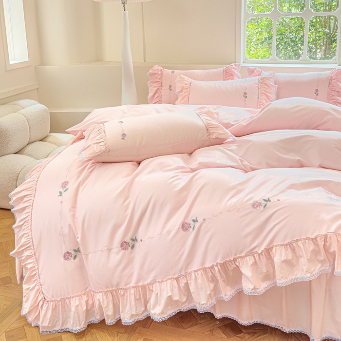 91家纺网 家纺一手货源 找家纺 亲亲公主 2025新款亲肤舒适全棉绣花公主风四件套-彩色玫瑰（实拍图） 彩色玫瑰-粉