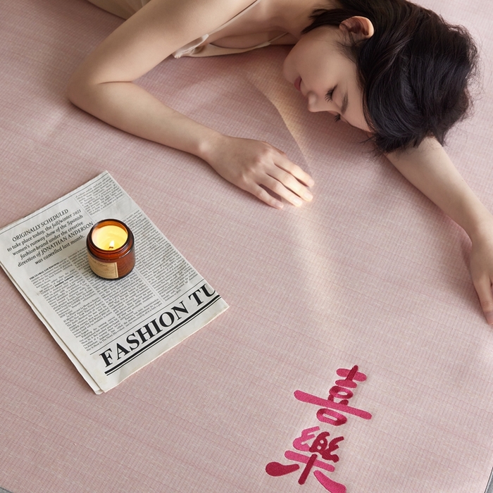 91家纺网 家纺一手货源 找家纺 （总）时年家纺 2024新款喜乐刺绣冰藤席