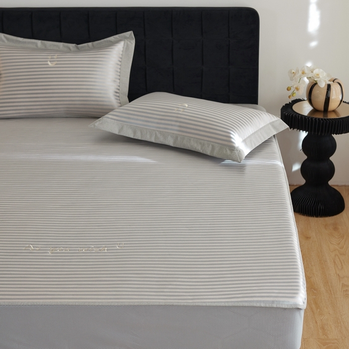 91家纺网 家纺一手货源 找家纺 时年家纺 2024新款wish笑脸冰丝凉席 wish 米