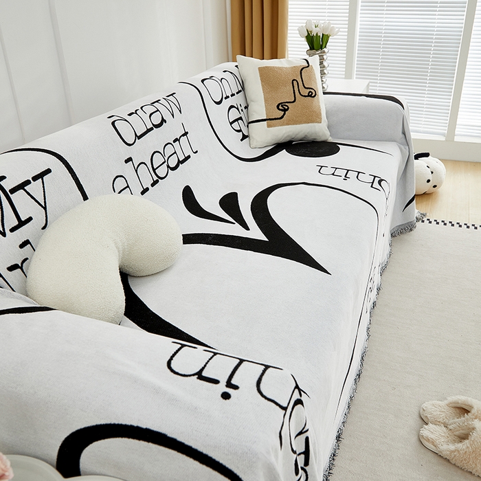 91家纺网 家纺一手货源 找家纺 共鸣沙发套 2024新款雪尼尔提花系列沙发巾 爱心