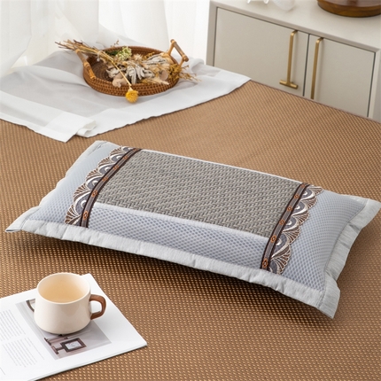 91家纺网 家纺一手货源 找家纺 （总）织布人 2024新款夏凉枕冰藤凉感茶香枕全荞麦壳枕头午睡枕颈椎枕