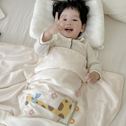 91家纺网 家纺一手货源 找家纺 西西家居 2024新款A类正宗60支兰精天丝儿童夏被 长颈鹿