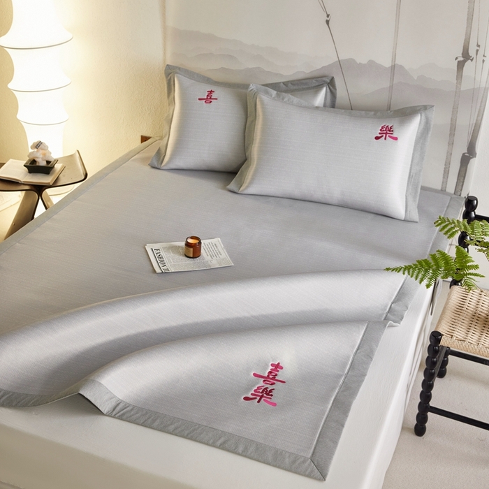 91家纺网 家纺一手货源 找家纺 时年家纺 2024新款喜乐刺绣冰藤席 喜乐灰