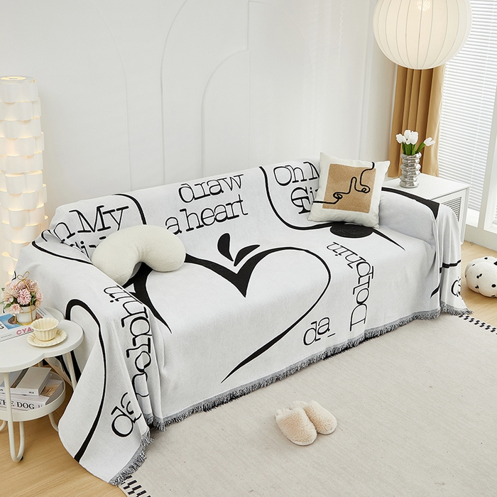 91家纺网 家纺一手货源 找家纺 共鸣沙发套 2024新款雪尼尔提花系列沙发巾 爱心