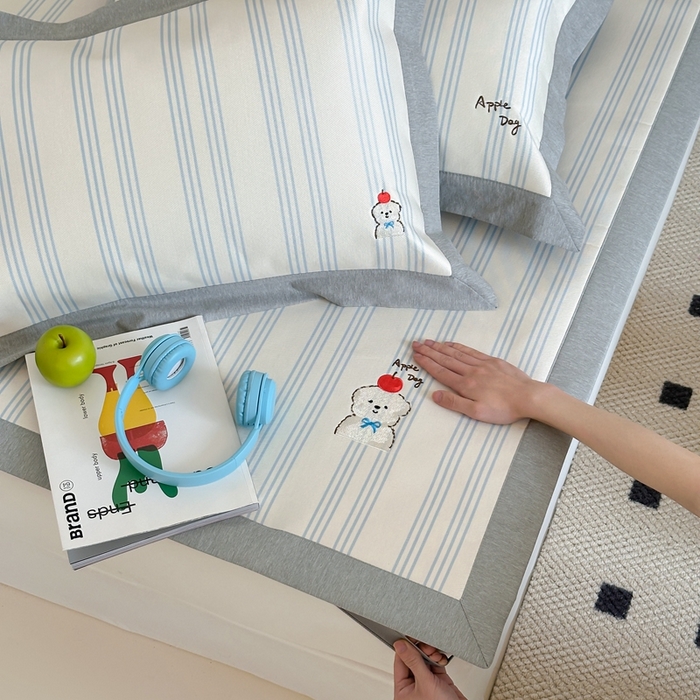 91家纺网 家纺一手货源 找家纺 时年家纺 2024新款条纹刺绣冰丝凉席--床席款 床席款-幸运汪