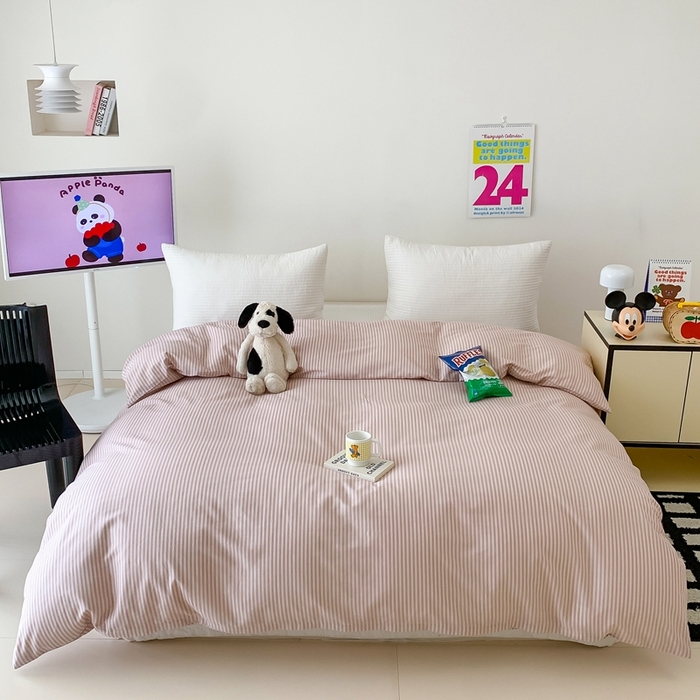 91家纺网 家纺一手货源 找家纺 窝米 2024新款韩国设计师卡通手绘单品被套系列 莫妮粉