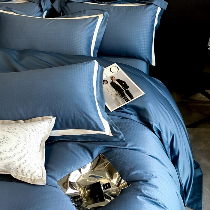 91家纺网 家纺一手货源 找家纺 遇见家居生活馆 2024新款贡缎压花水洗真丝四件套 宝利格-宾利蓝