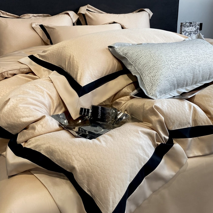 91家纺网 家纺一手货源 找家纺 遇见家居生活馆 2024新款贡缎压花水洗真丝四件套 碧莎-香槟