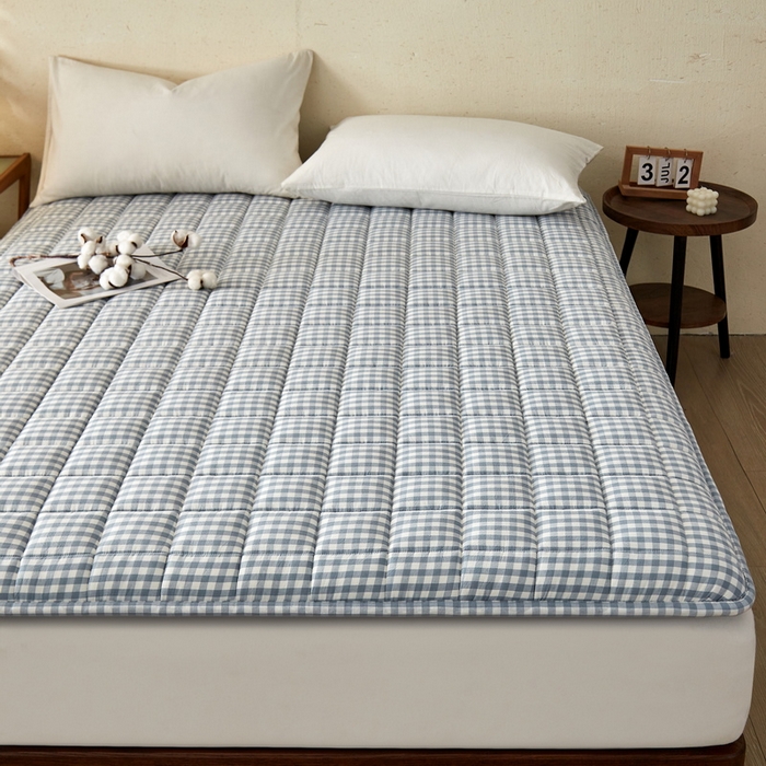 91家纺网 家纺一手货源 找家纺 祁恋婷家居 2024新款全棉水洗棉棉花床褥床垫【床垫遮盖物】系列-成人款 蓝小格