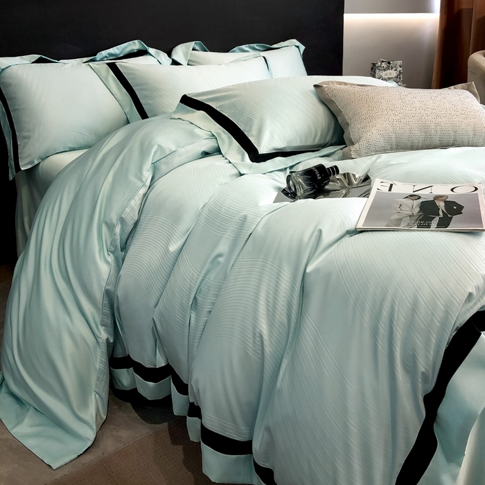 91家纺网 家纺一手货源 找家纺 遇见家居生活馆 2024新款贡缎压花水洗真丝四件套 秋水-梵星蓝