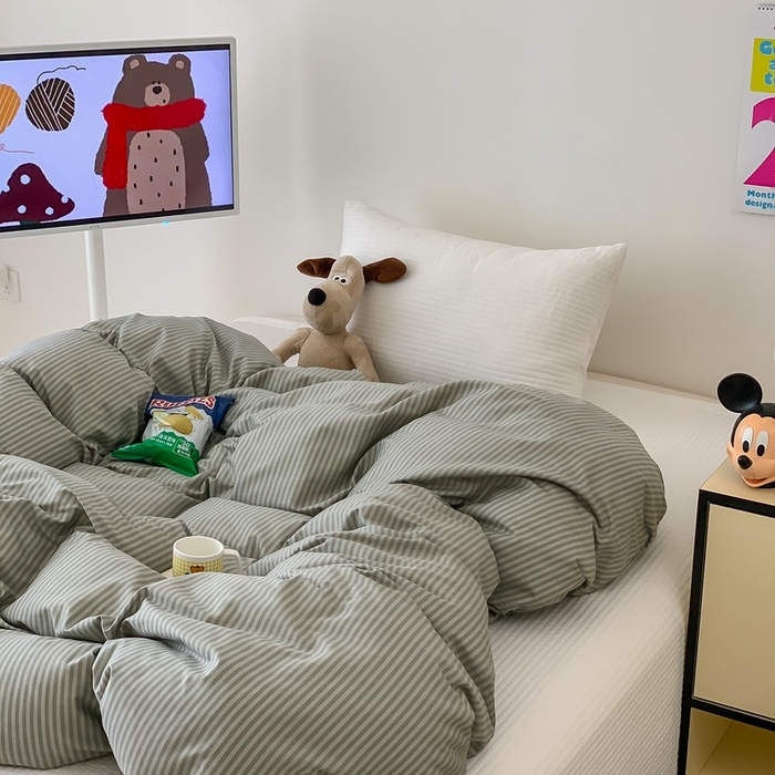 91家纺网 家纺一手货源 找家纺 窝米 2024新款韩国设计师卡通手绘单品被套系列 莫妮绿