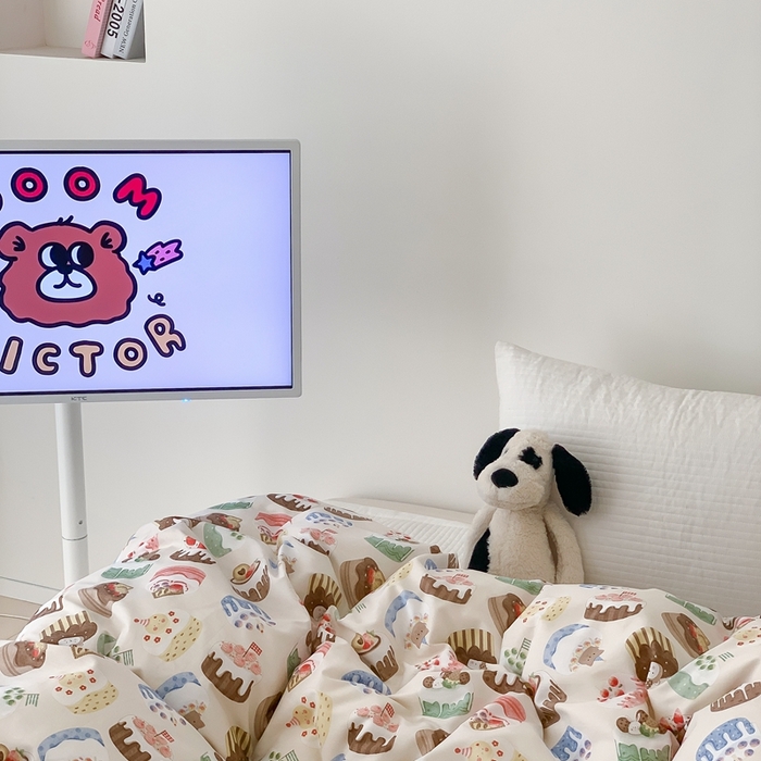 91家纺网 家纺一手货源 找家纺 窝米 2024新款韩国设计师卡通手绘单品被套系列 蛋糕慕斯