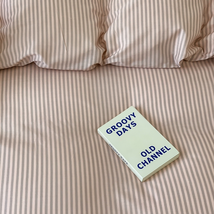 91家纺网 家纺一手货源 找家纺 窝米 2024新款韩国设计师卡通手绘单品被套系列 莫妮粉