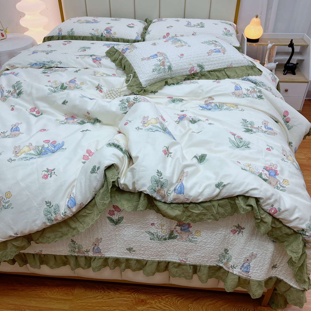 91家纺网 家纺一手货源 找家纺 暖居 2024新款砂洗棉花被套全棉床盖四件套绗缝夹棉纯棉床盖三件套 幸运兔