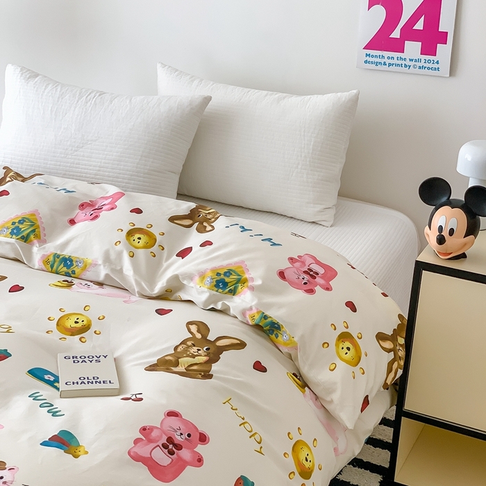 91家纺网 家纺一手货源 找家纺 窝米 2024新款韩国设计师卡通手绘单品被套系列 友趣派对