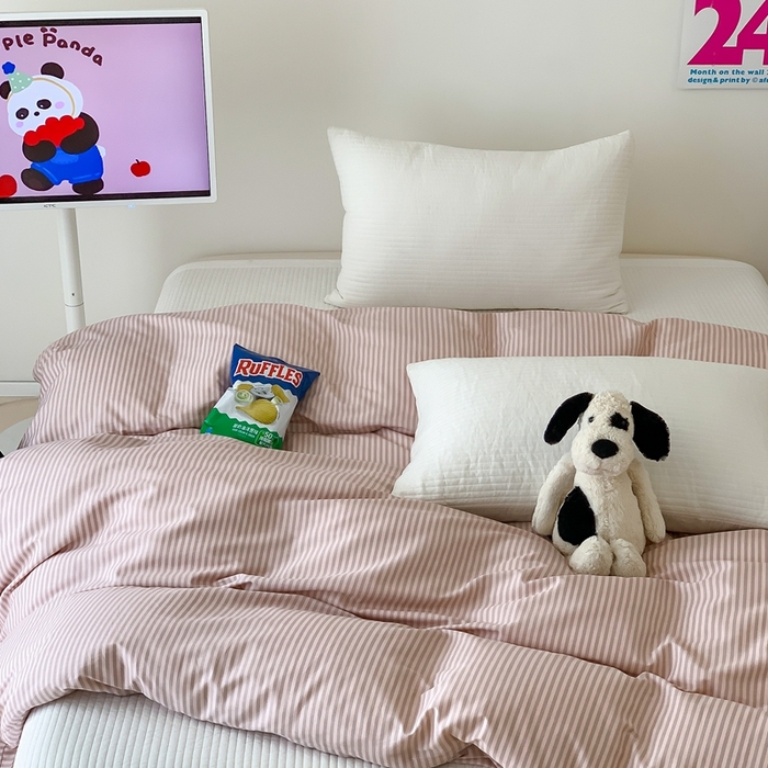 91家纺网 家纺一手货源 找家纺 窝米 2024新款韩国设计师卡通手绘单品被套系列 莫妮粉