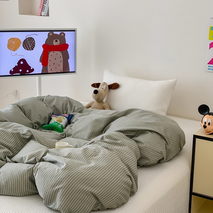 91家纺网 家纺一手货源 找家纺 窝米 2024新款韩国设计师卡通手绘单品被套系列 莫妮绿