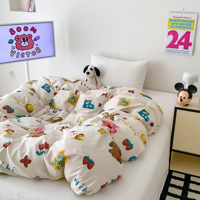 91家纺网 家纺一手货源 找家纺 窝米 2024新款韩国设计师卡通手绘单品被套系列 友趣派对