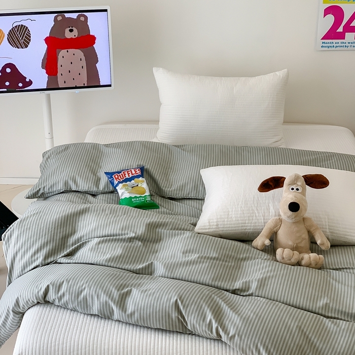 91家纺网 家纺一手货源 找家纺 窝米 2024新款韩国设计师卡通手绘单品被套系列 莫妮绿