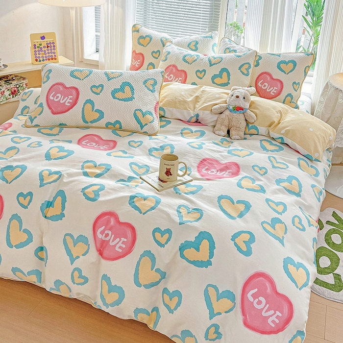 91家纺网 家纺一手货源 找家纺 羽爱家纺 2025新款A类双面全棉印花床盖套件 心情