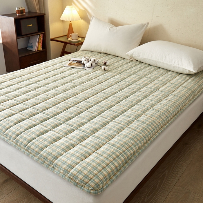 91家纺网 家纺一手货源 找家纺 祁恋婷家居 2024新款全棉水洗棉棉花床褥床垫【床垫遮盖物】系列-成人款 绿小格