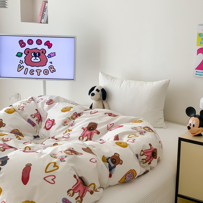 91家纺网 家纺一手货源 找家纺 窝米 2024新款韩国设计师卡通手绘单品被套系列 妙可乐园