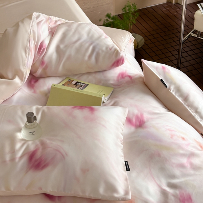 91家纺网 家纺一手货源 找家纺 圆岛家纺2024新款60S数码印花四件套 玫瑰琉璃