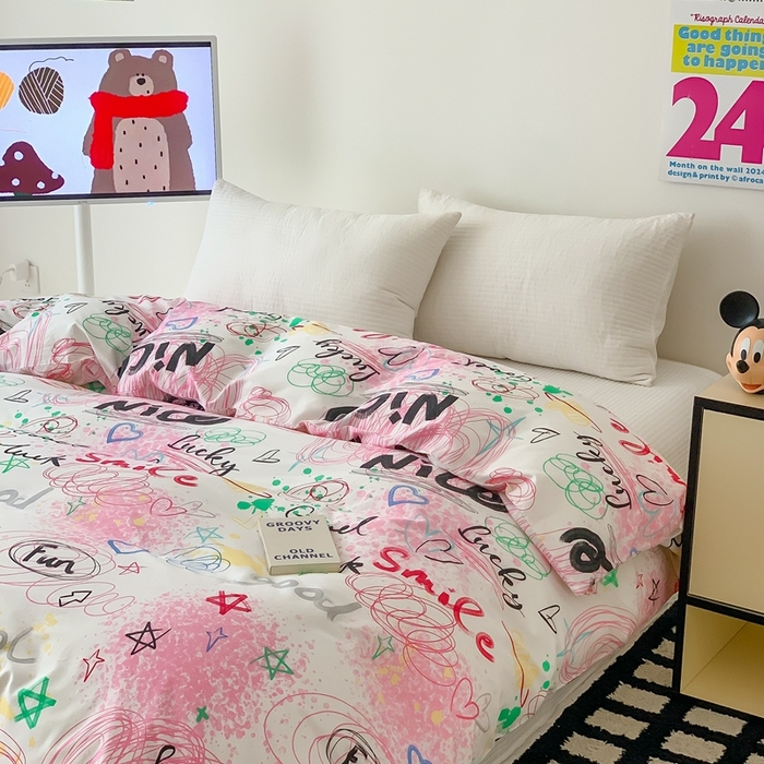 91家纺网 家纺一手货源 找家纺 窝米 2024新款韩国设计师卡通手绘单品被套系列 浅梦空间