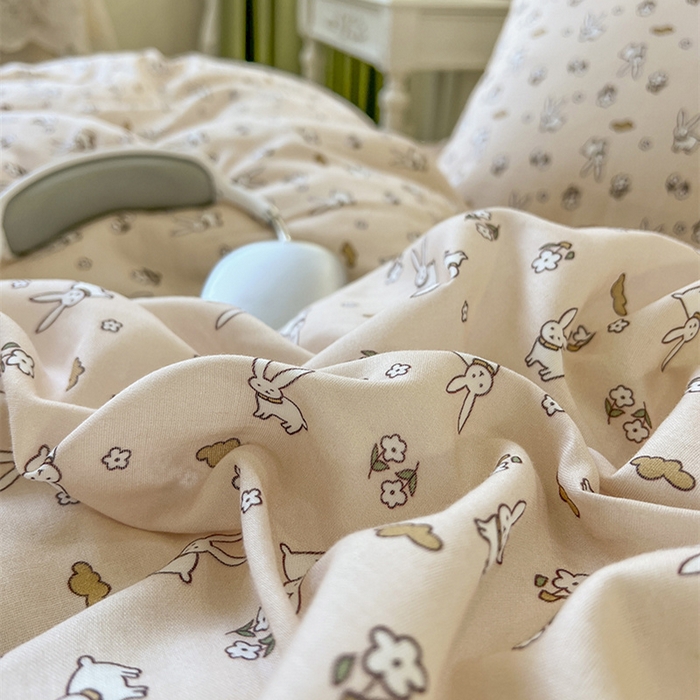 91家纺网 家纺一手货源 找家纺 麒豆豆 2024新款全棉双层纱四件套花朵兔-玉