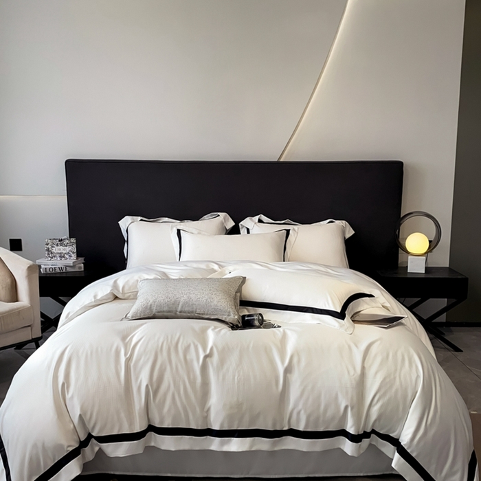 91家纺网 家纺一手货源 找家纺 遇见家居生活馆 2024新款贡缎压花水洗真丝四件套 秋水-奶昔白