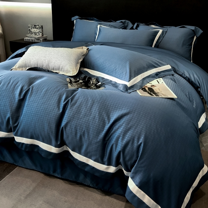 91家纺网 家纺一手货源 找家纺 遇见家居生活馆 2024新款贡缎压花水洗真丝四件套 宝利格-宾利蓝