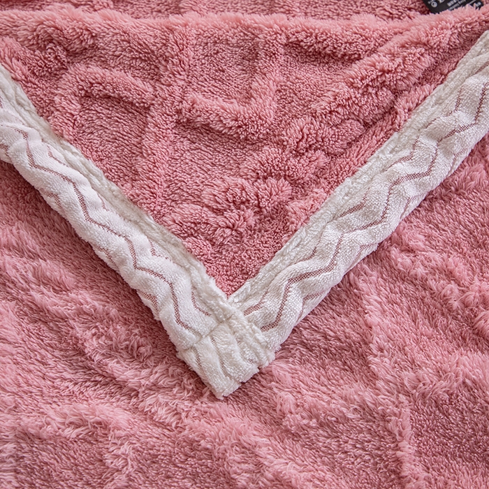 91家纺网 家纺一手货源 找家纺 芸锦豪 2024新款塔芙蓉多功能毯--双面塔夫绒包边 塔夫绒-玫瑰粉