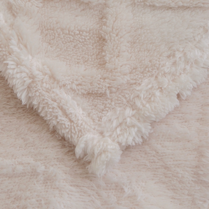 91家纺网 家纺一手货源 找家纺 芸锦豪 2024新款塔芙绒毛毯多功能毯-双面塔夫绒卷边 塔夫绒-米杏色
