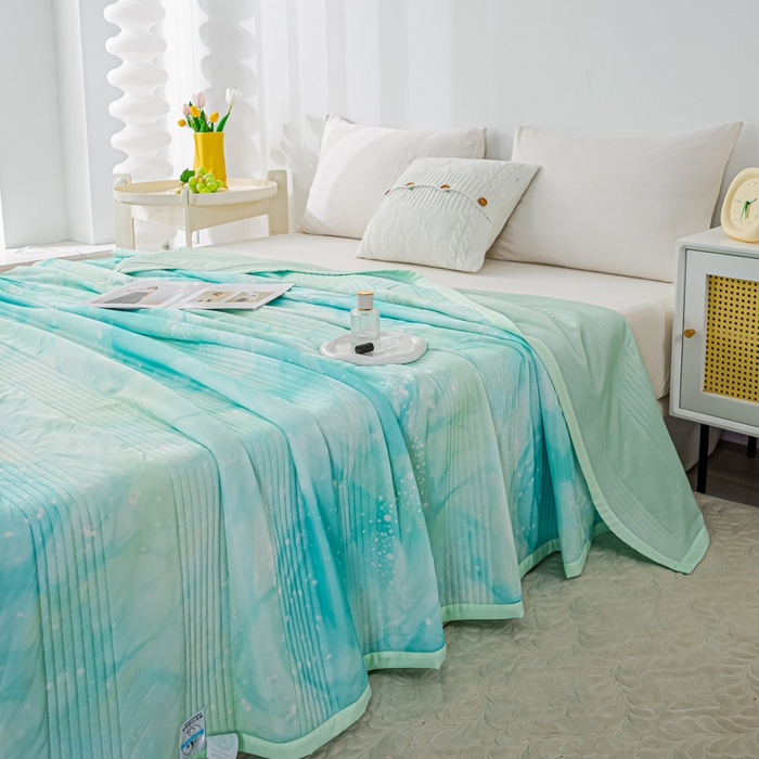 91家纺网 家纺一手货源 找家纺 博弈 2024新款凉感丝抗菌夏被 夏意绵绵