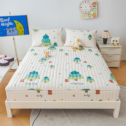 91家纺网 家纺一手货源 找家纺 3C 2024新款全棉大豆夹棉印花床笠四件套 奇趣森林