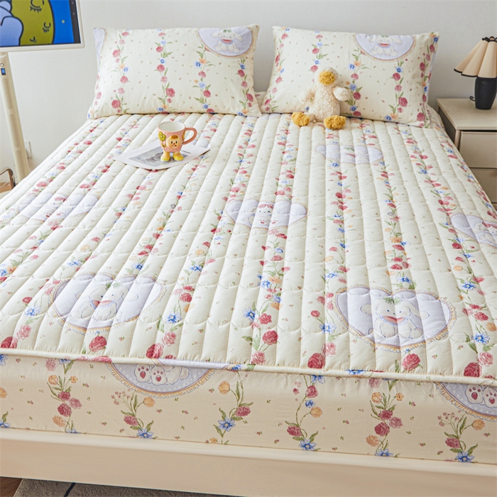 91家纺网 家纺一手货源 找家纺 3C 2024新款全棉大豆夹棉印花床笠四件套 圈圈兔