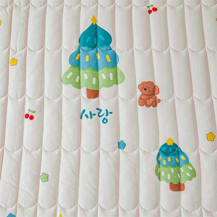 91家纺网 家纺一手货源 找家纺 3C 2024新款全棉大豆夹棉印花床笠四件套 奇趣森林