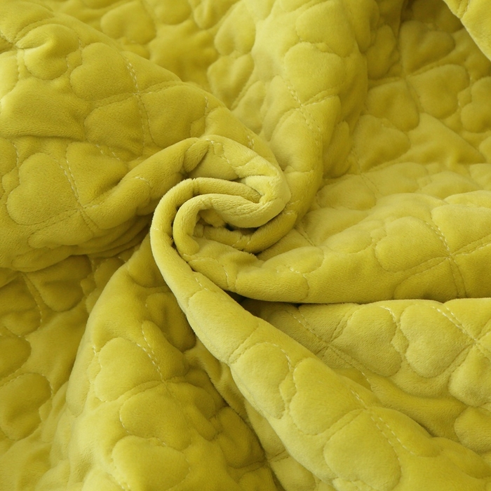 91家纺网 家纺一手货源 找家纺 芸锦豪 2024新款宝宝绒夹棉刺绣床笠 苹果绿