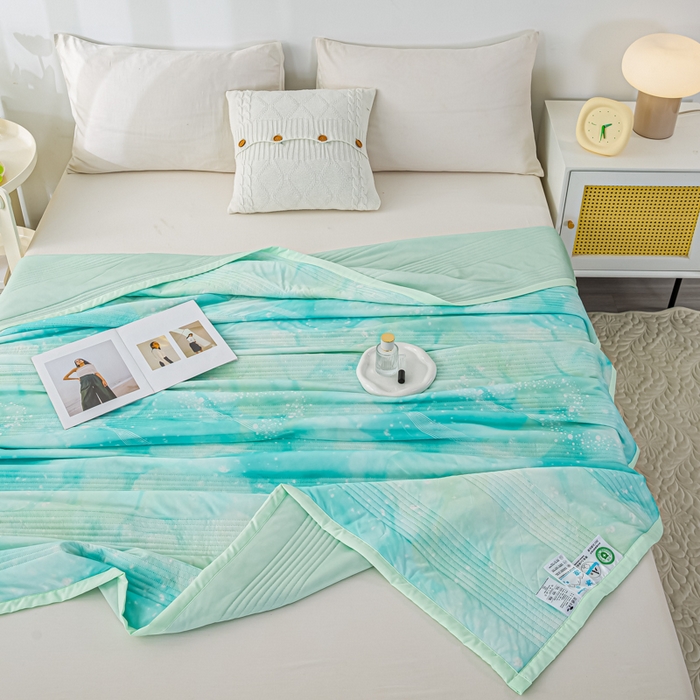 91家纺网 家纺一手货源 找家纺 博弈 2024新款凉感丝抗菌夏被 夏意绵绵