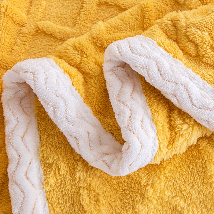 91家纺网 家纺一手货源 找家纺 芸锦豪 2024新款塔芙蓉多功能毯--双面塔夫绒包边 塔夫绒-姜黄