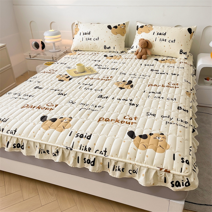 91家纺网 家纺一手货源 找家纺 3C 2024新款全棉13372大豆夹棉印花花边床笠四件套 撒娇萌猫