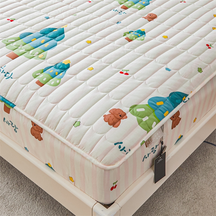 91家纺网 家纺一手货源 找家纺 3C 2024新款全棉大豆夹棉印花床笠四件套 奇趣森林