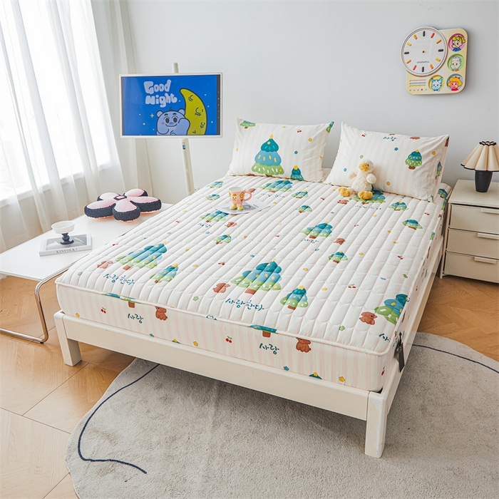 91家纺网 家纺一手货源 找家纺 3C 2024新款全棉大豆夹棉印花床笠四件套 奇趣森林