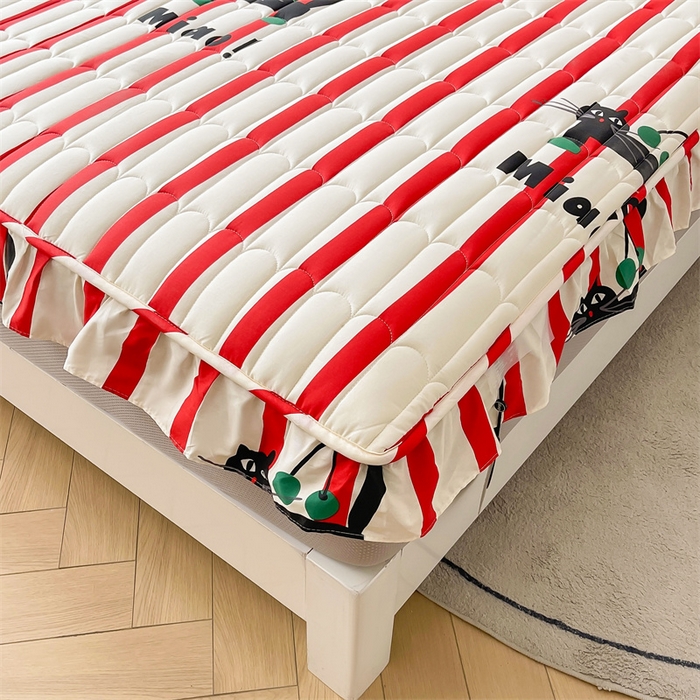 91家纺网 家纺一手货源 找家纺 3C 2024新款全棉13372大豆夹棉印花花边床笠四件套 黑猫警长单床笠