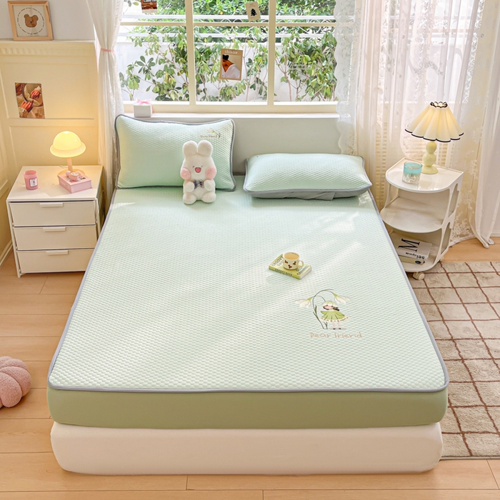 91家纺网 家纺一手货源 找家纺 慕尚家纺 2025新款冻冻席刺绣系列 冻冻席清凉女孩