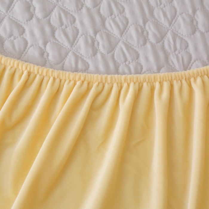 91家纺网 家纺一手货源 找家纺 芸锦豪 2024新款宝宝绒夹棉刺绣床笠 嫩黄