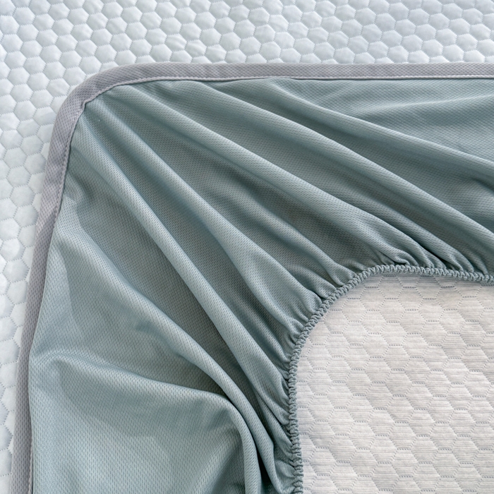 91家纺网 家纺一手货源 找家纺 慕尚家纺 2025新款冻冻席刺绣系列 凉冻冻席小熊蓝