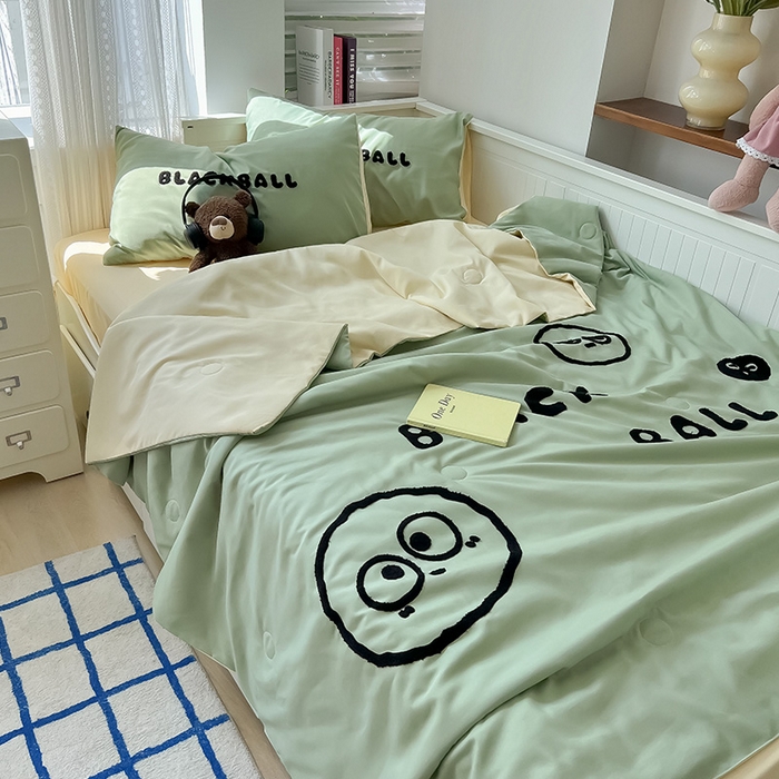 91家纺网 家纺一手货源 找家纺 （总）眠帛家居 2024新款水洗棉毛巾绣夏被四件套精灵系列A类风格二