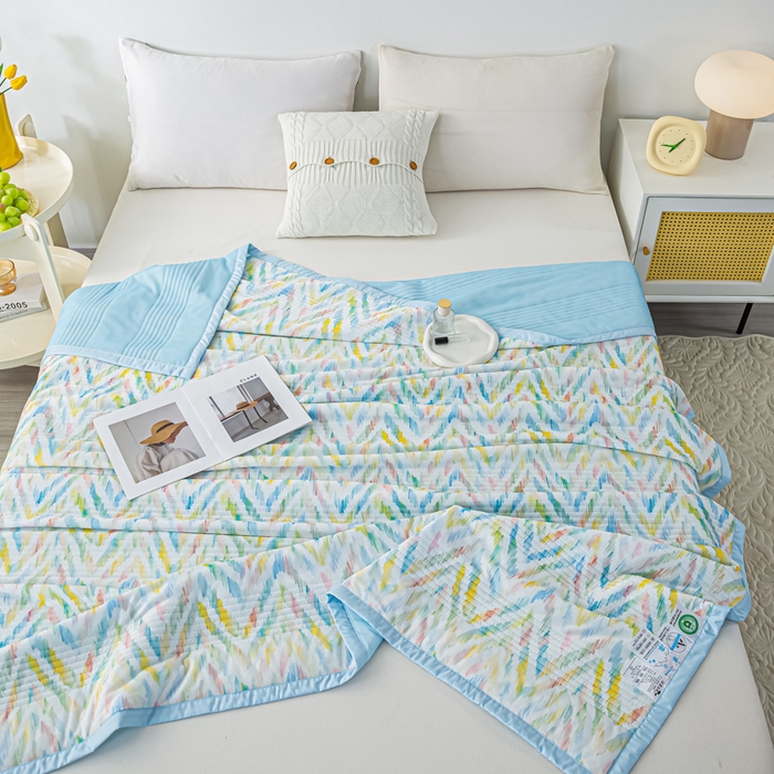 91家纺网 家纺一手货源 找家纺 博弈 2024新款凉感丝抗菌夏被 琉璃